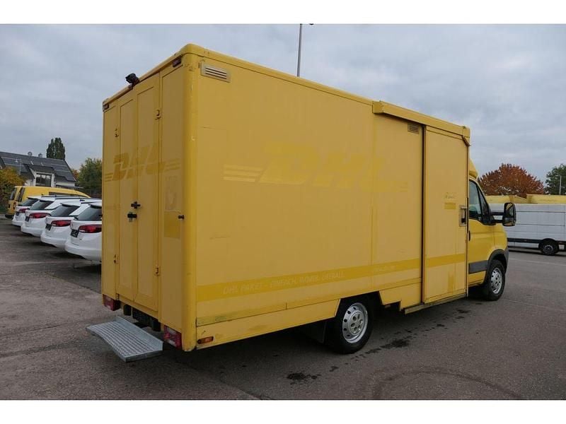 Gebraucht Iveco Daily 106 PS (77 kW) 2011 Gelb Van