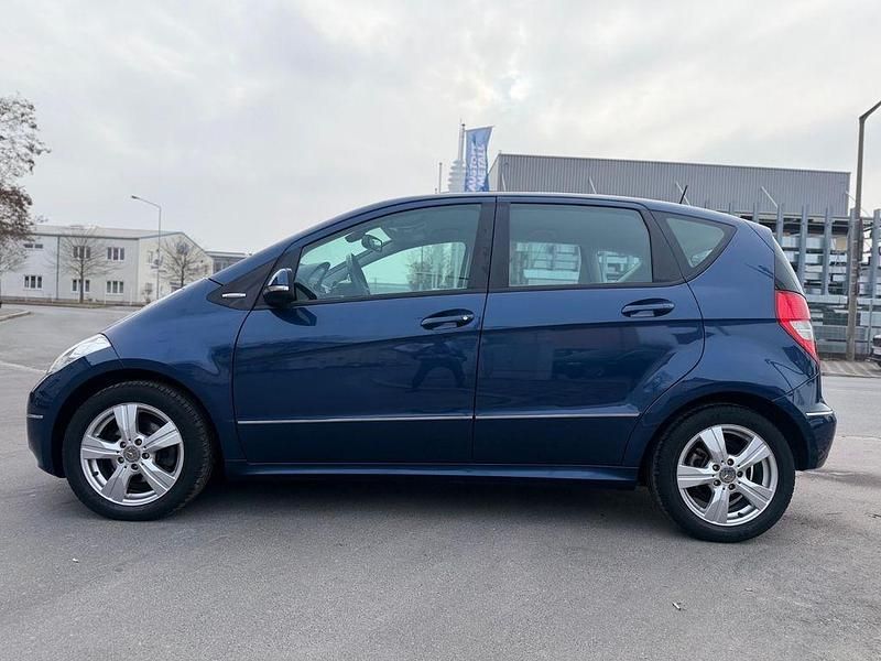 Gebraucht Mercedes A160 95 PS (69 kW) 2011 Other Limousine