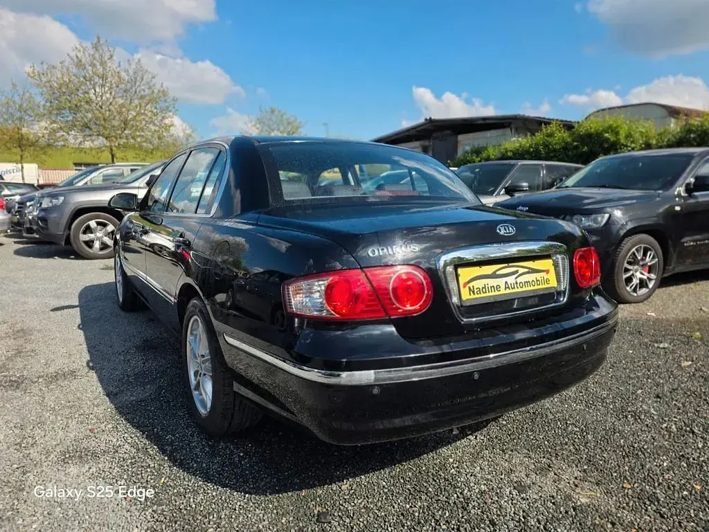 Gebraucht Kia Opirus Basis 203 PS (149 kW) 2005 Schwarz Limousine