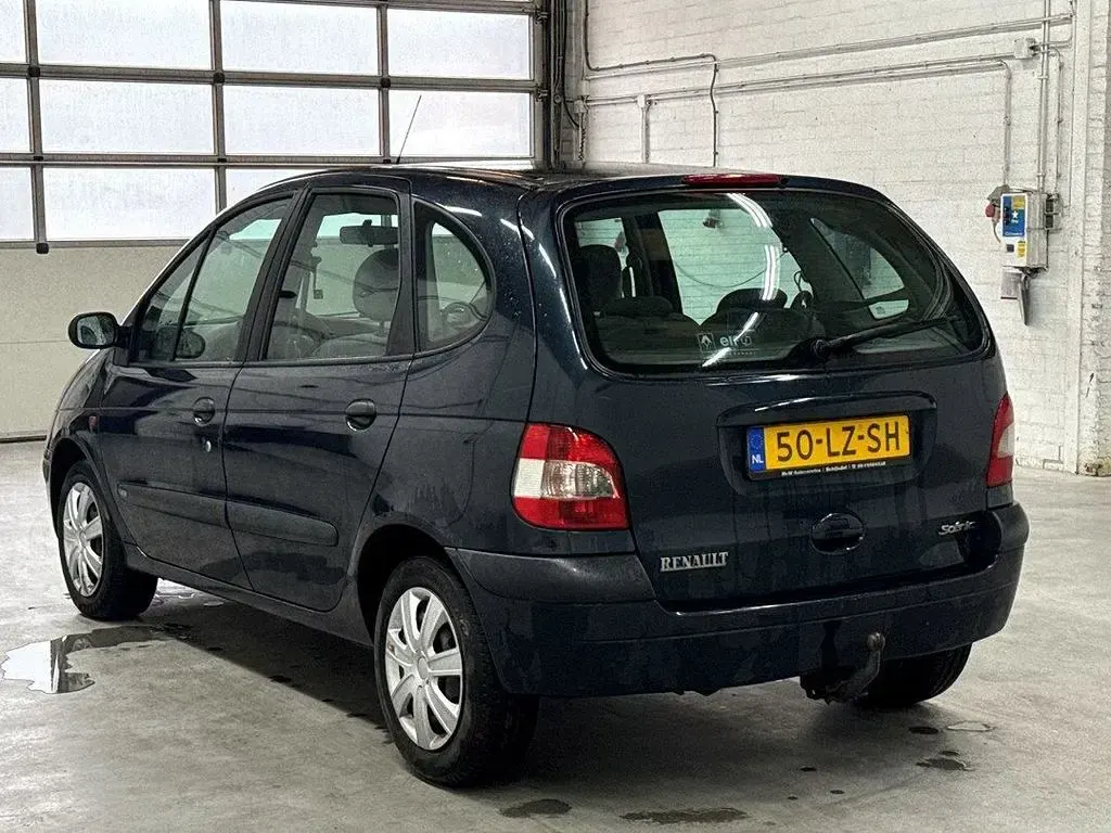 Gebraucht Renault Scénic 107 PS (78 kW) 2003 Grün Van / Kleinbus