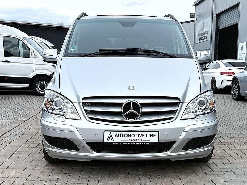 Gebraucht Mercedes Viano 224 PS (164 kW) 2012 Silber Van / Kleinbus