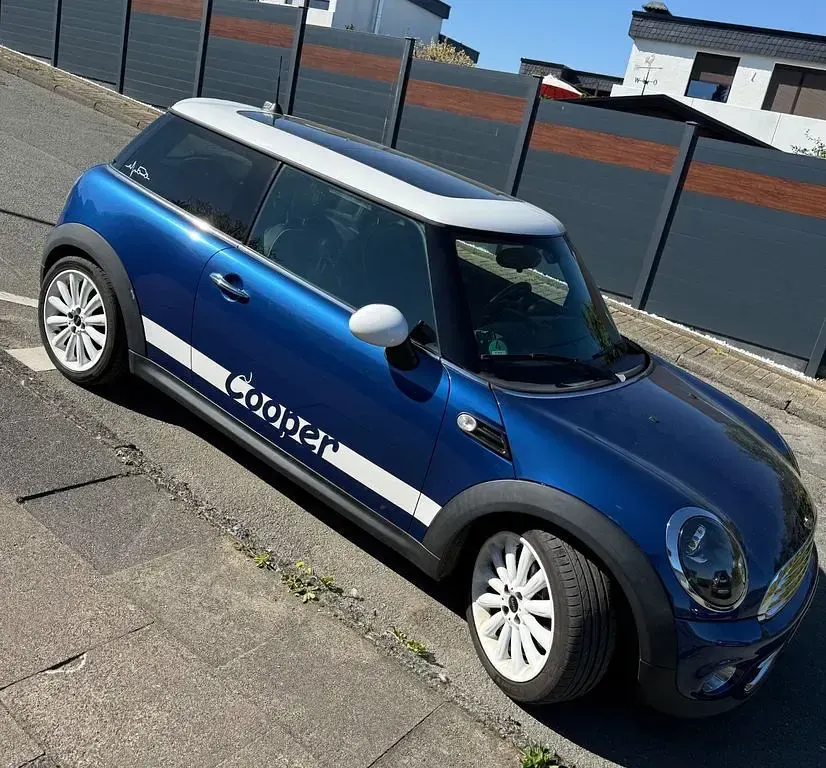 Używany Mini Cooper 122 KM (89 kW) 2013 Niebieski Hatchback
