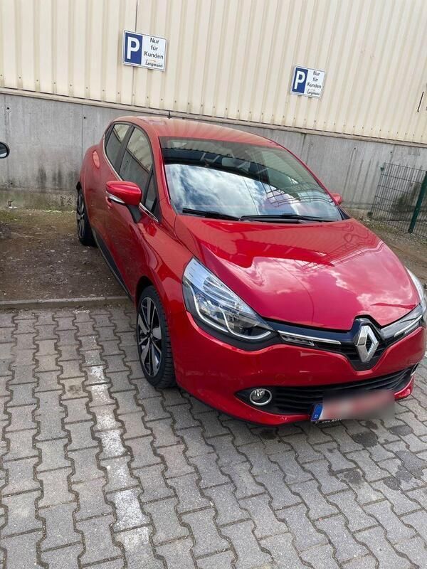 Rot Gebraucht 2015 Renault Clio IV Dynamique Kleinwagen | 10.500 € (Fairer Preis) - Bild 1/4