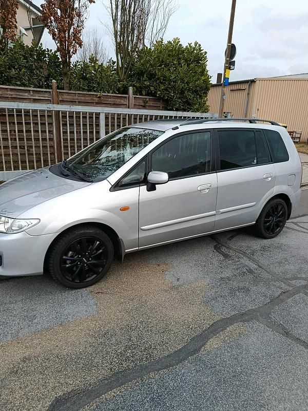 Gebraucht Mazda Premacy 130 PS (95 kW) 2004 Silber Van / Kleinbus
