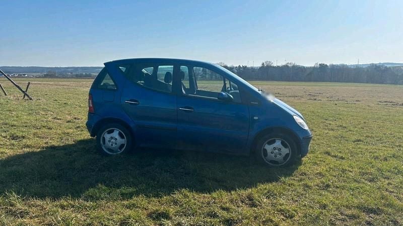 Gebraucht Mercedes A170 Elegance 90 PS (66 kW) 2000 Blau Kleinwagen