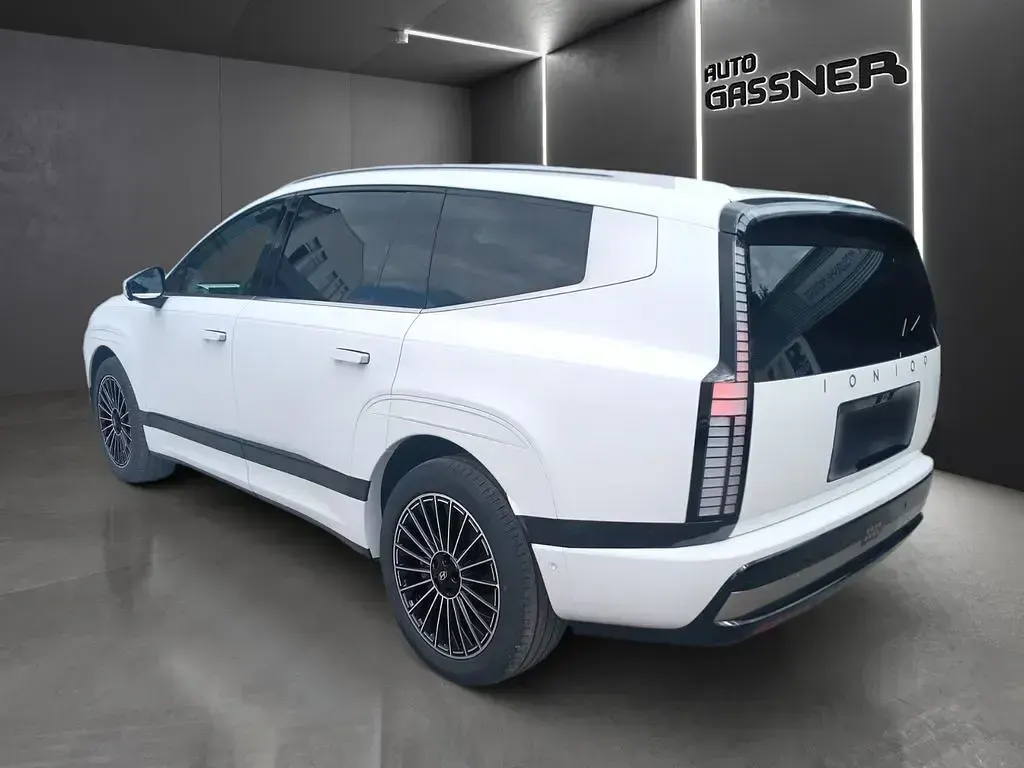 Gebraucht Hyundai Ioniq 9 225 kW (307 PS) 2025 Weiß SUV