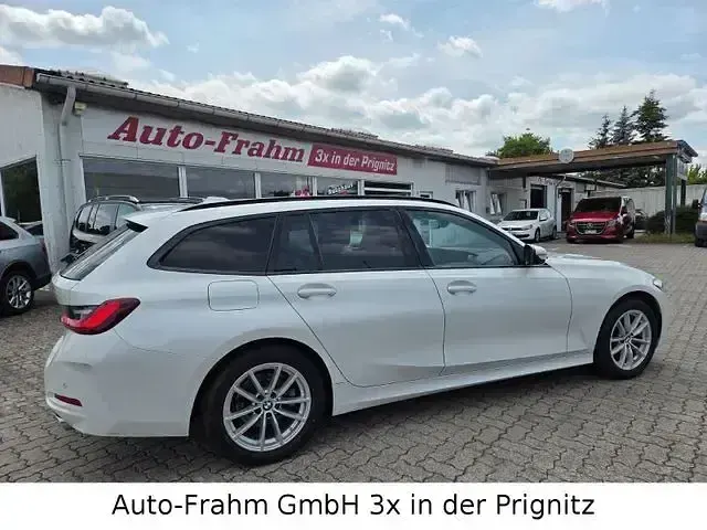 Gebraucht BMW 320 Shadowline 190 PS (139 kW) 2023 Andere Kombi