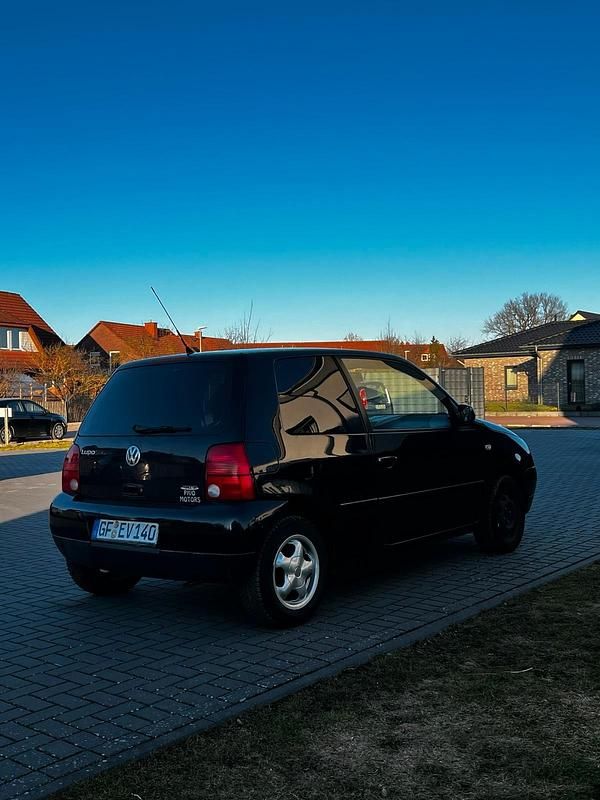 Gebraucht VW Lupo 54 PS (39 kW) 2004 Schwarz Kleinwagen