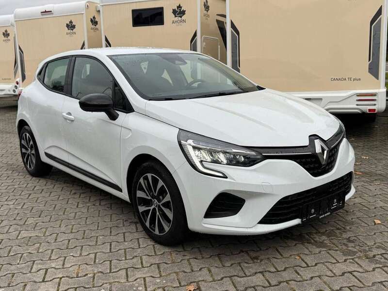 Weiß Gebraucht 2023 Renault Clio V Equilibre Kleinwagen | 15.490 € (Guter Preis) - Bild 1/4