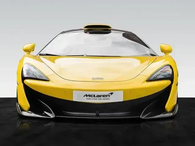 Gebraucht McLaren 600LT 600 PS (441 kW) 2019 Gelb Coupé