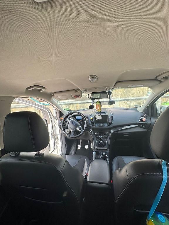 Gebraucht Ford Kuga SYNC Edition 150 PS (110 kW) 2016 Weiß SUV