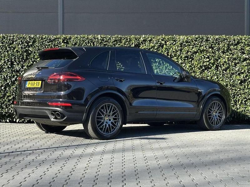 Gebraucht Porsche Cayenne Platinum Edition 416 PS (305 kW) 2017 Schwarz SUV