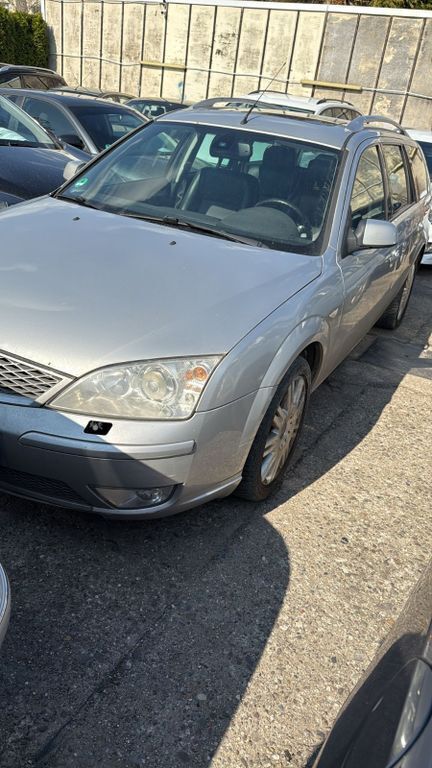 Gebraucht Ford Mondeo Titanium X 155 PS (114 kW) 2006 Silber Kombi