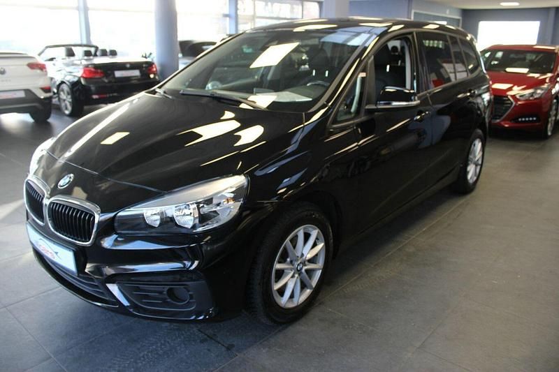 Usata BMW 218 140 CV (102 kW) 2017 Nero Station wagon