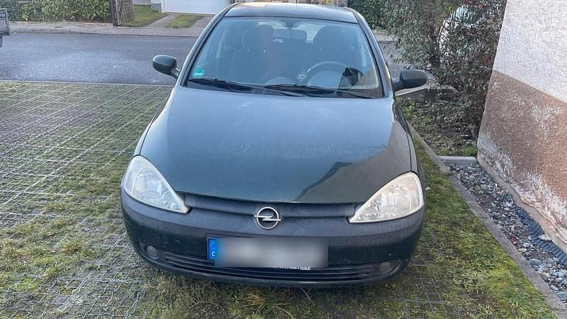 Grün Gebraucht 2000 Opel Corsa Kleinwagen | 899 € (Fairer Preis) - Bild 1/4
