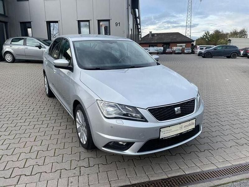 Gebraucht Seat Toledo Style 125 PS (91 kW) 2015 Silber Kleinwagen