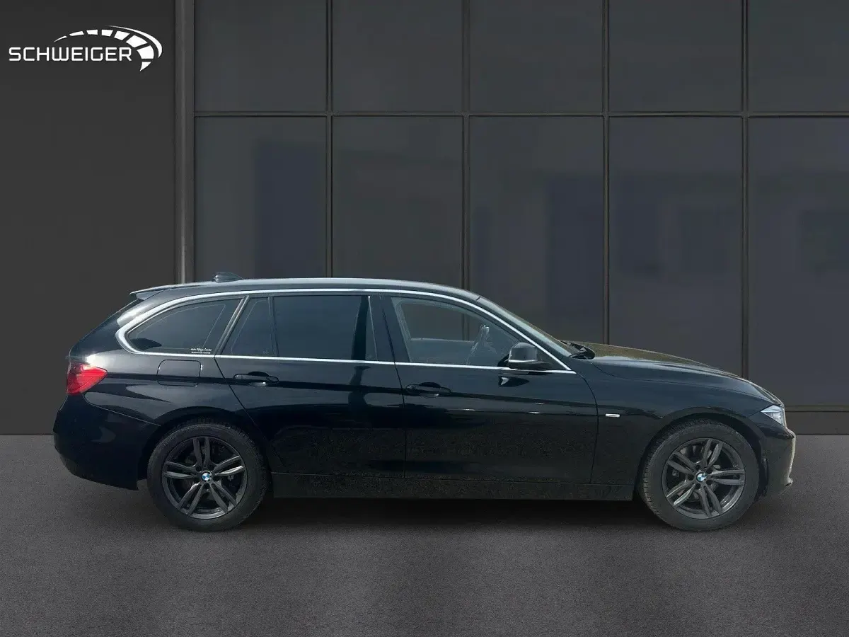 Gebraucht BMW 330 Comfort Edition 258 PS (189 kW) 2013 Schwarz Kombi