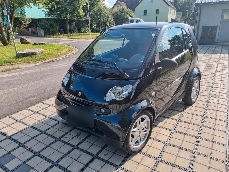 Schwarz Gebraucht 2005 Smart ForTwo Coupé Kleinwagen | 2.200 € (Fairer Preis) - Bild 1/4