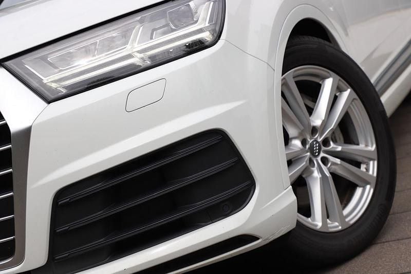 Weiß Gebraucht 2018 Audi Q7 S-Line SUV | 29.950 € (Guter Preis) - Bild 1/4