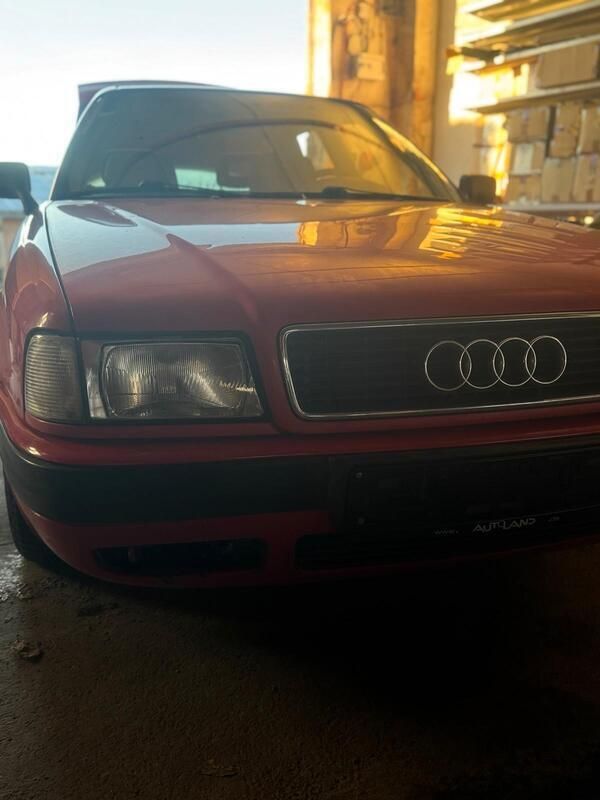 Rot Gebraucht 1995 Audi 80 Limousine | 1.000 € - Bild 1/4