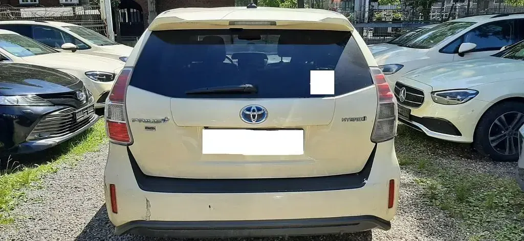 Gebraucht Toyota Prius+ 99 PS (72 kW) 2020 Weiß Van / Kleinbus