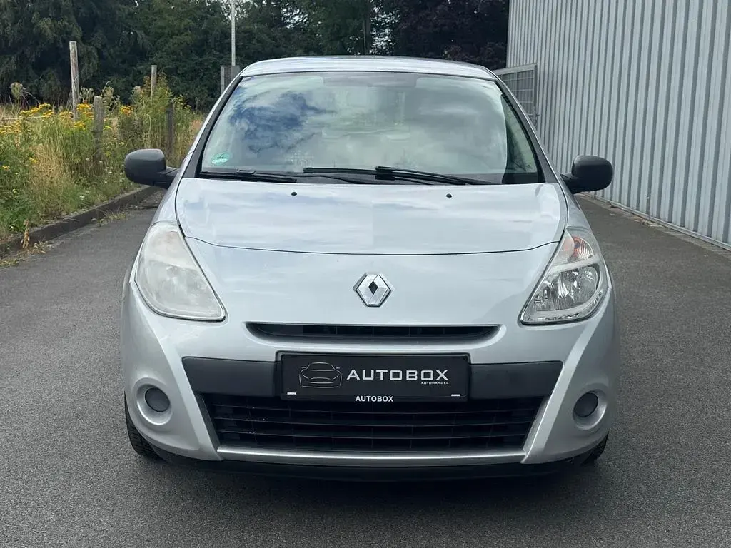 Gebraucht Renault Clio IV 75 PS (55 kW) 2013 Other Limousine
