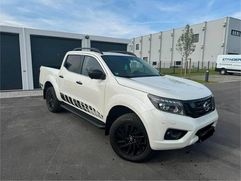 Weiß Gebraucht 2019 Nissan Navarra N-Guard SUV | 16.900 € - Bild 1/4