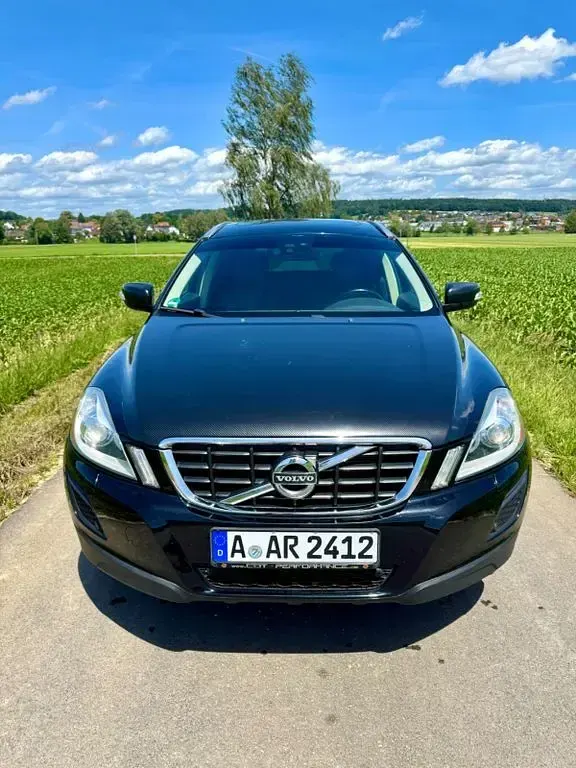 Gebraucht Volvo XC60 Summum 215 PS (158 kW) 2011 Schwarz SUV