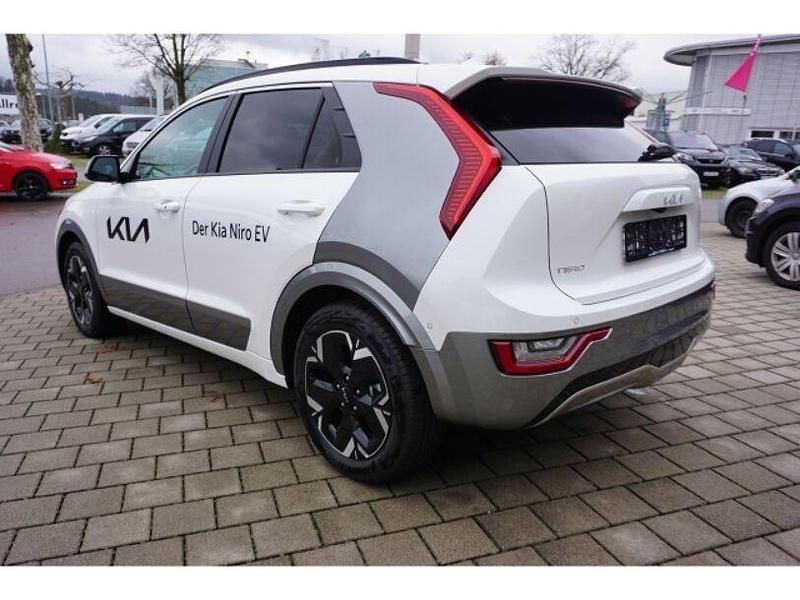 Gebraucht Kia e-Niro 110 kW (150 PS) 2024 Weiss SUV