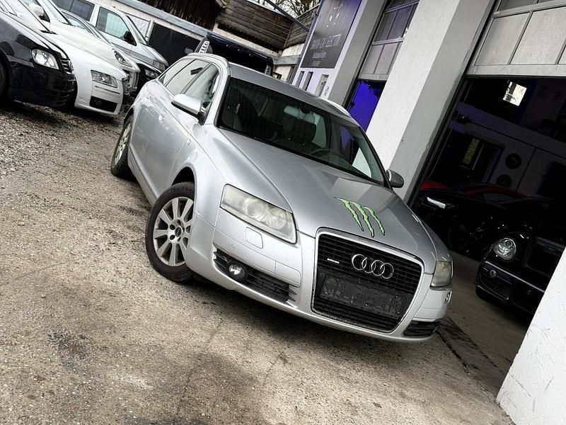 Silber Gebraucht 2006 Audi A6 Kombi | 2.799 € (Fairer Preis) - Bild 1/4