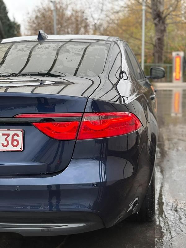 Gebraucht Jaguar XF Prestige 132 PS (97 kW) 2017 Limousine