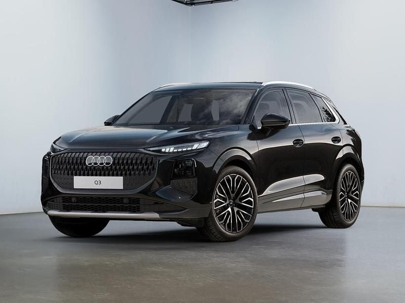 Neu Audi Q3 Basis 150 PS (110 kW) 2026 Mythos schwarz metallic SUV