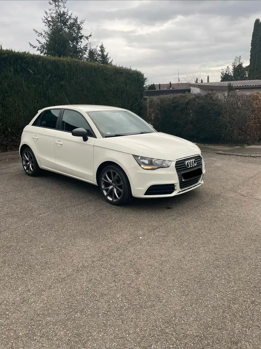 Usata Audi A1 86 CV (63 kW) 2014 Bianco Utilitaria