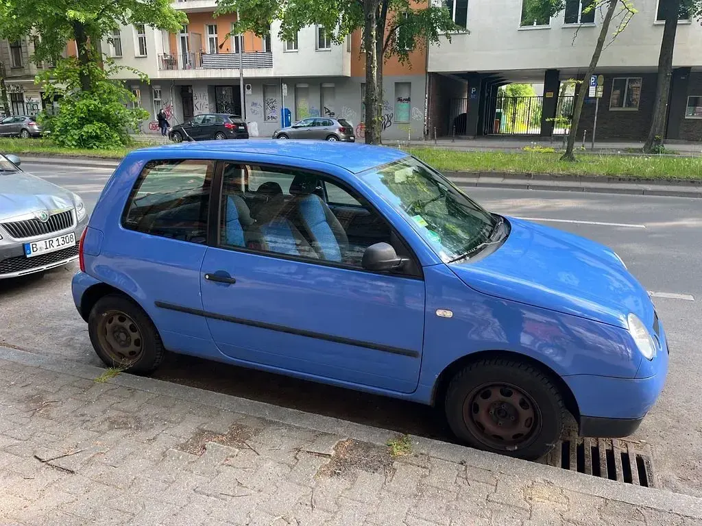 Brugt VW Lupo 75 HK (55 kW) 2000 Blå Hatchback