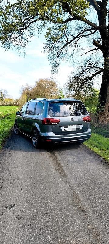 Gebraucht Seat Alhambra Sport 200 PS (147 kW) 2015 Grau Van / Kleinbus