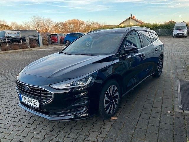 Używany Ford Focus Titanium 125 KM (91 kW) 2025 Czarny Kombi
