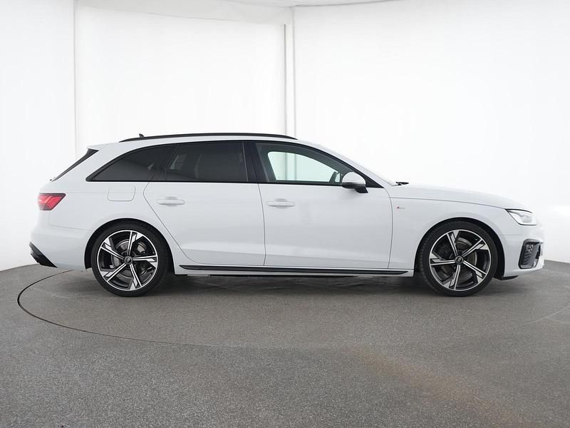 Gebraucht Audi A4 Competition 163 PS (119 kW) 2024 Gletscherweiß Limousine