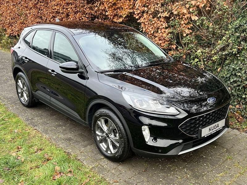 Gebraucht Ford Kuga Cool & Connect 151 PS (111 kW) 2024 Schwarz SUV