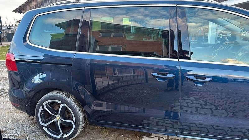 Gebraucht VW Sharan 177 PS (130 kW) 2015 Blau Van / Kleinbus