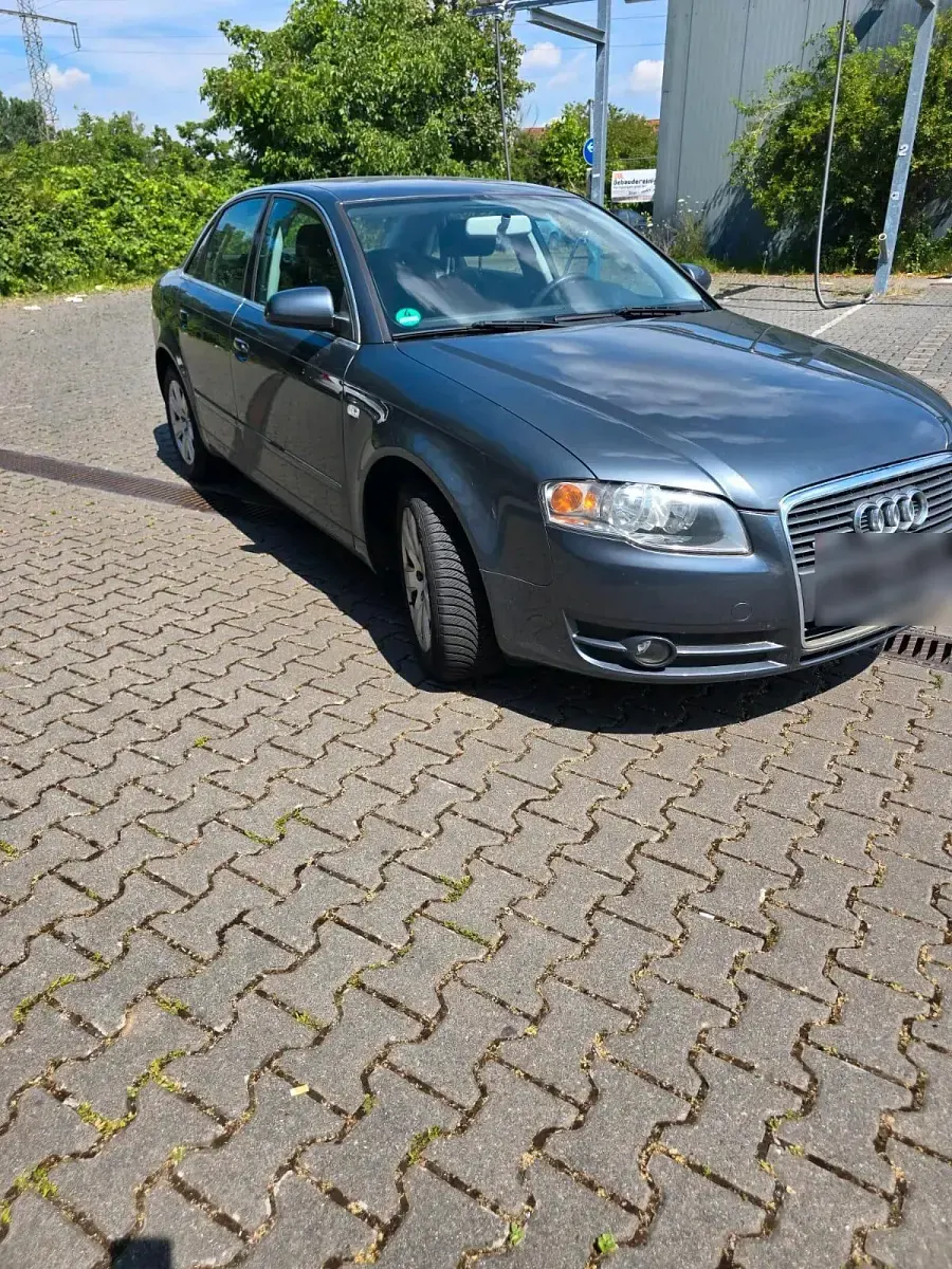 Gebraucht Audi A4 S-Line 130 PS (95 kW) 2006 Grau Limousine