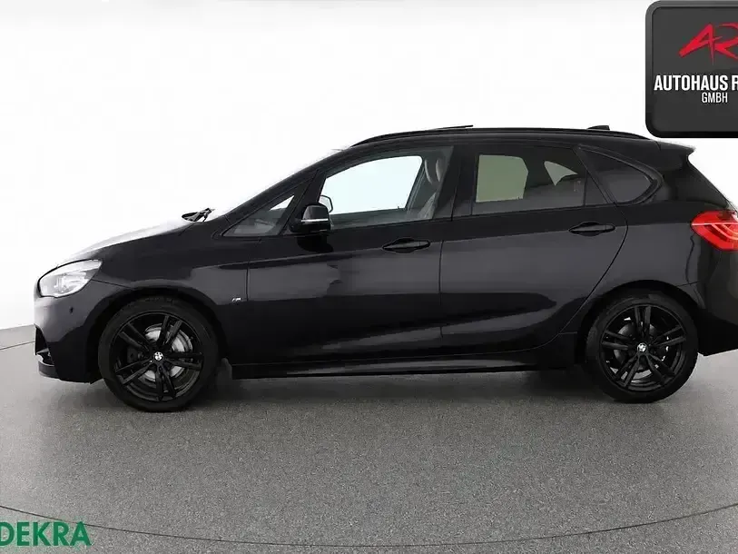 Gebraucht BMW 220 Active Tourer M Sport 190 PS (139 kW) 2018 Schwarz Van / Kleinbus