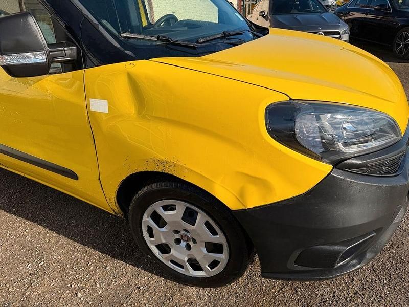 Gebraucht Fiat Doblò 95 PS (69 kW) 2018 Van / Kleinbus