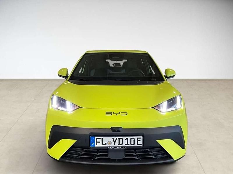 Gebraucht BYD Dolphin Surf Comfort 114 kW (156 PS) 2026 Lime green Kleinwagen