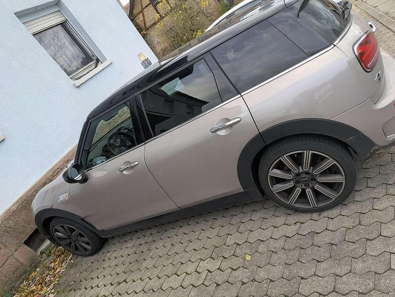 Gebraucht Mini Cooper S Clubman 179 PS (131 kW) 2022 Braun Kombi