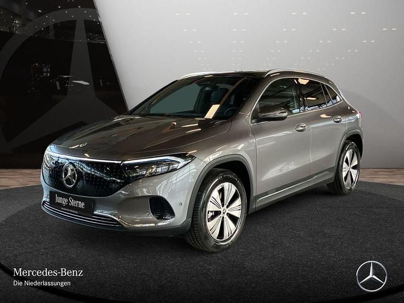Gebraucht Mercedes EQA250+ Advanced Plus 139 kW (190 PS) 2025 Grau SUV