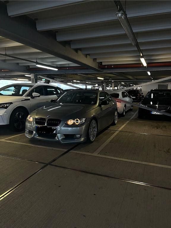 Second-hand BMW 325 218 CP (160 kW) 2006 Albastru Coupe