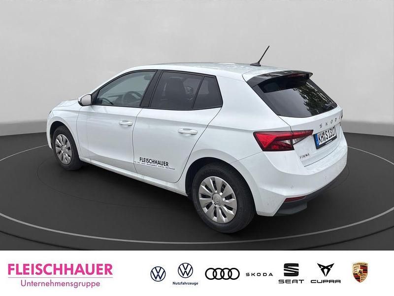 Gebraucht Skoda Fabia Selection 80 PS (58 kW) 2025 Moonweiss metallic Kleinwagen