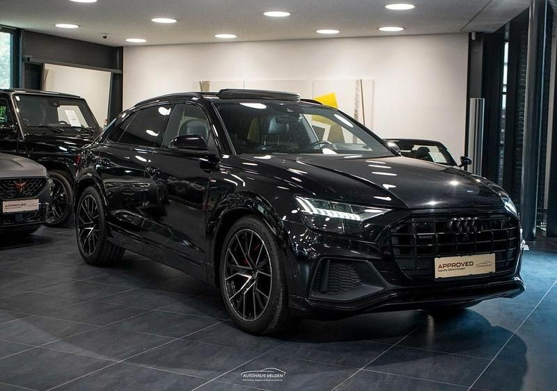 Schwarz Gebraucht 2019 Audi Q8 Sport SUV | 54.990 € - Bild 1/4