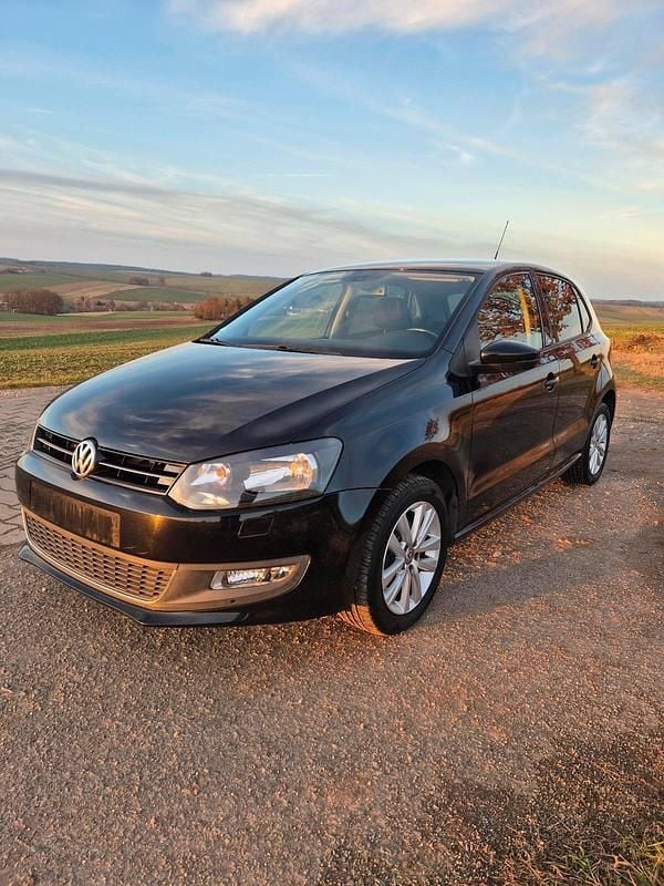 Gebraucht VW Polo 70 PS (51 kW) 2011 Schwarz Kleinwagen
