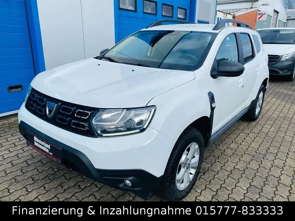 Second-hand Dacia Duster 101 CP (74 kW) 2021 Alb SUV